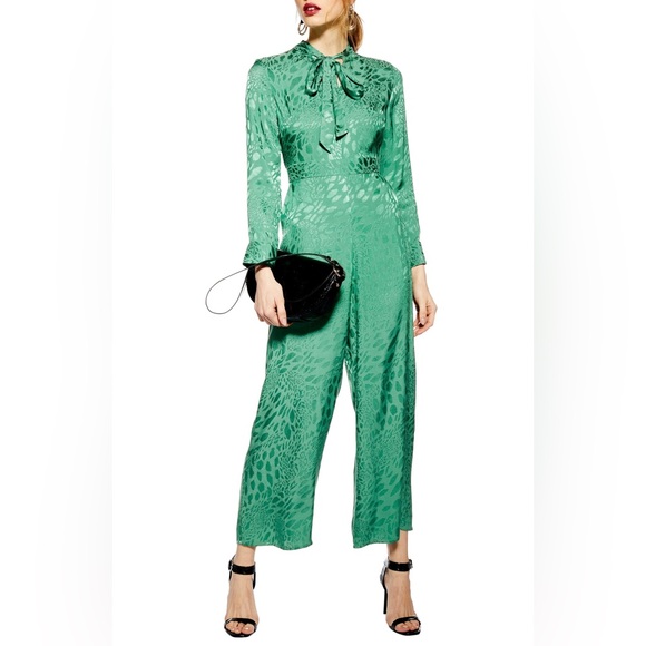 Topshop Pants - Topshop Emerald Green Statement Wide-Leg Jumpsuit – Tie Neck – Size 6